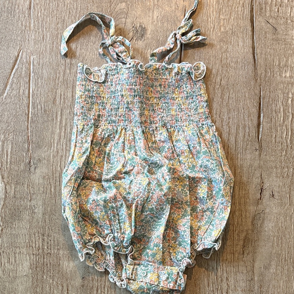 Nellie Quats Dominos Romper